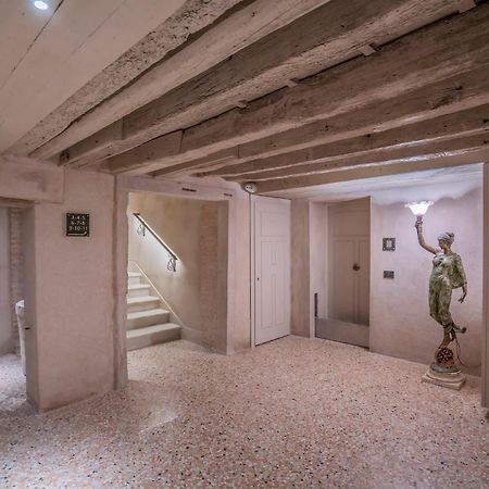 Corte Rubbi 6 Deluxe Studio Apartment Венеция Екстериор снимка